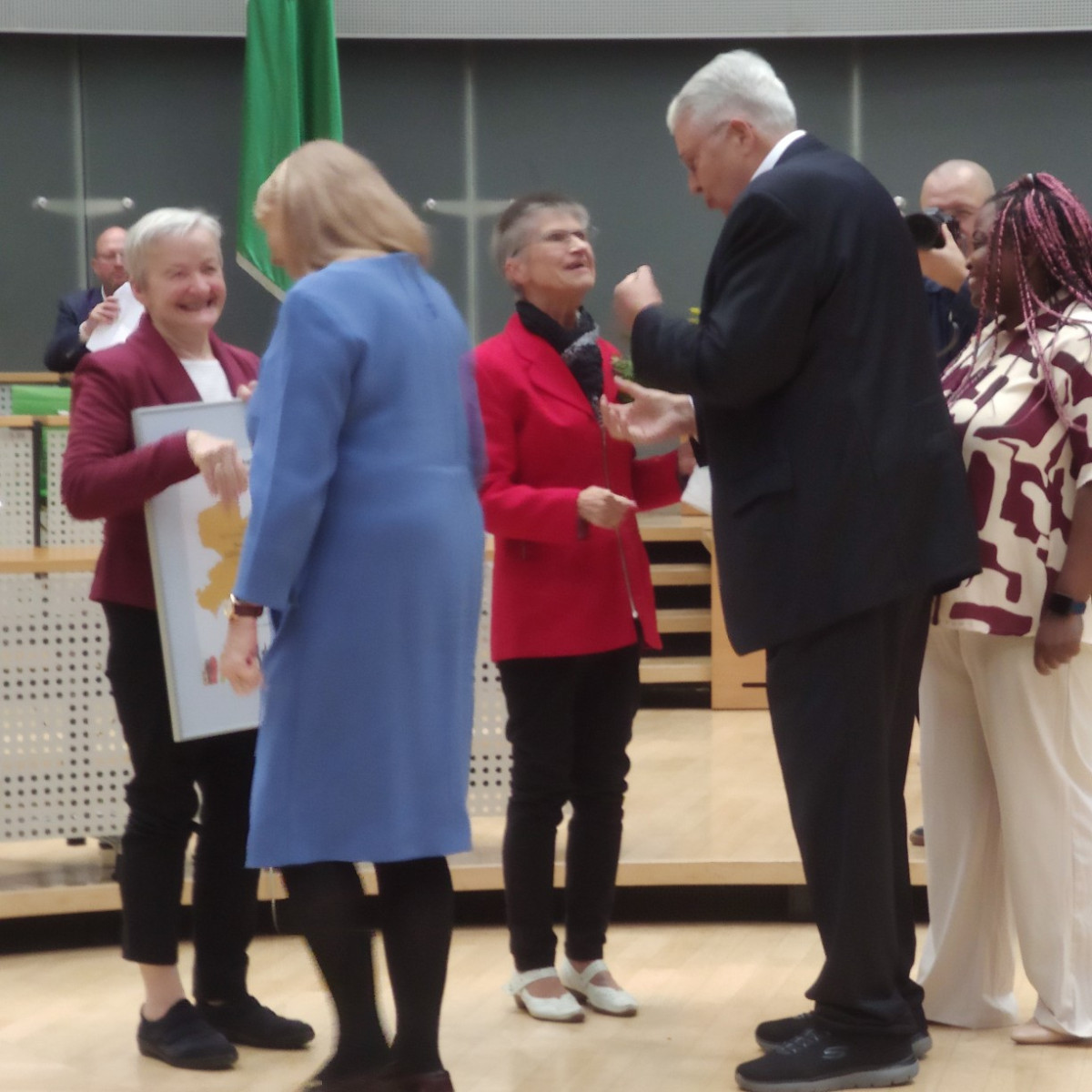 Gratulation an Sonderpreis Crimmitschauer Deutschkurse